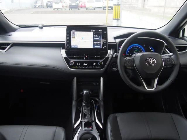 Toyota COROLLA CROSS Z photo 2