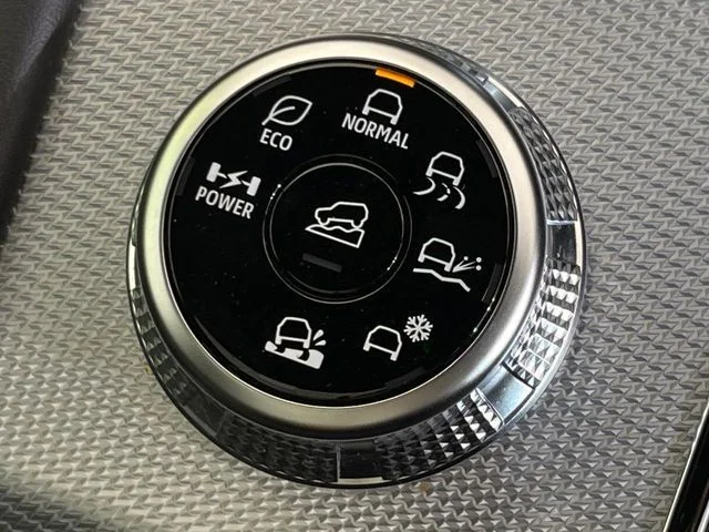 Mitsubishi OUTLANDER PHEV P photo 4