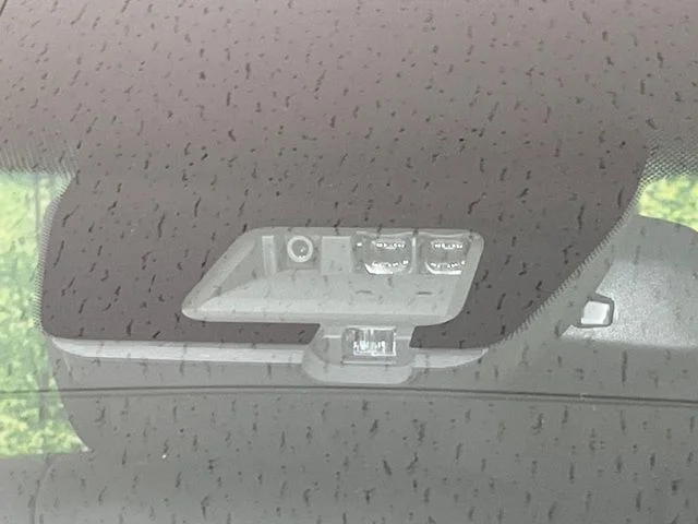 Mitsubishi DELICA D:5 4WD ジャスパー photo 3
