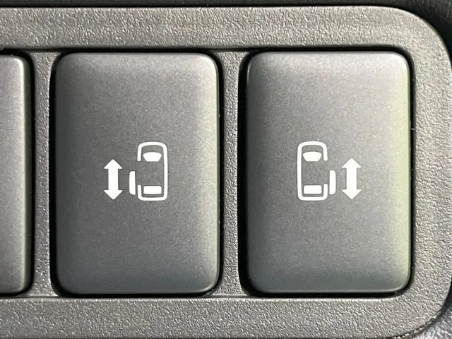 Mitsubishi DELICA D:5 4WD ジャスパー photo 4
