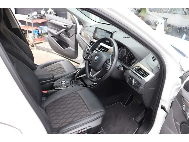Bmw BMW X1 xDrive18d　xライン photo 3