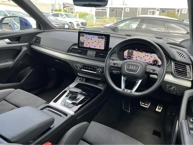 Audi AUDI Q5 SPORTBACK 40　TDI　クワトロ　Sライン photo 2