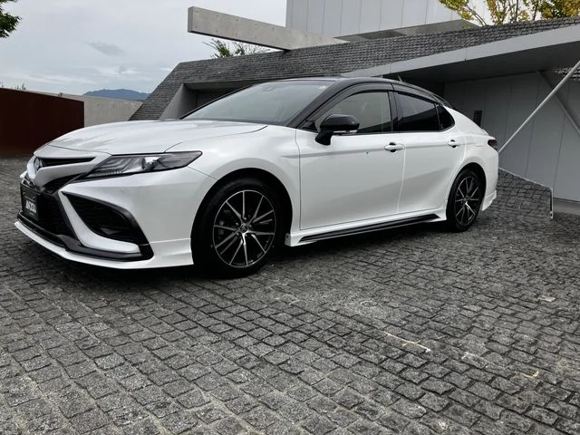Toyota CAMRY HYBRID WS　レザーパッケージ photo 2
