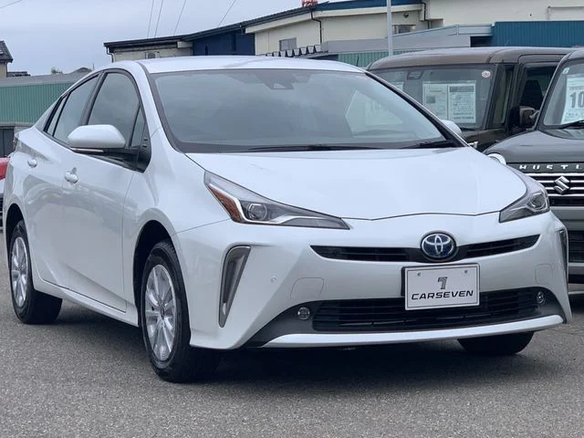 Toyota PRIUS 4WD S　セーフティプラス2 photo 4