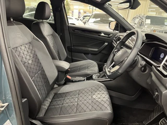 Volkswagen VOLKSWAGEN T-Roc TDI　Rライン photo 4