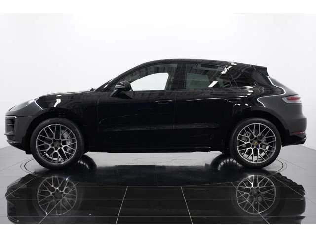 Porsche PORSCHE Macan ターボ photo 3
