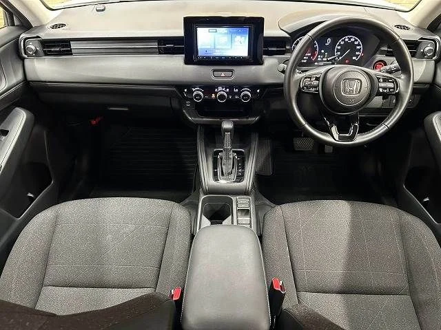 Honda VEZEL 4WD G photo 2