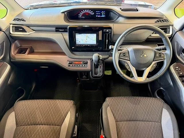 Mitsubishi DELICA D:2 CUSTOM 2WD ハイブリッドMV全方位カメラ付ナビパッケ photo 2