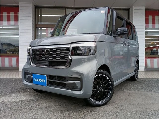 Honda N BOX CUSTOM 4WD ターボ　コーディネートスタイル　2トーン 2024