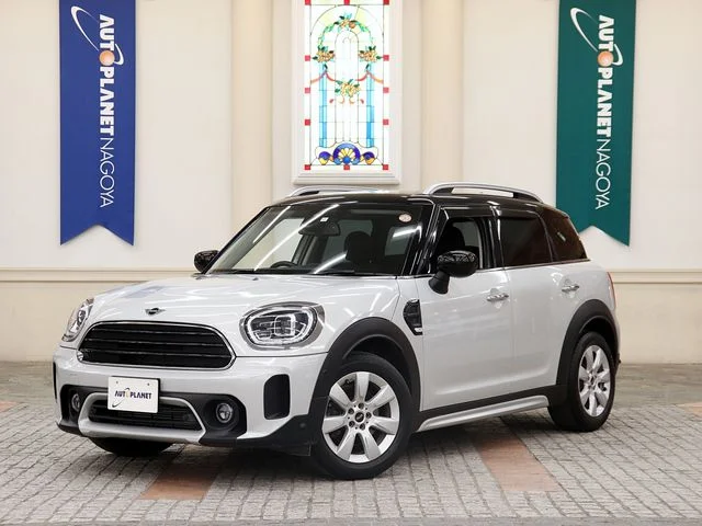 Bmw MINI COOPER D CROSSOVER ベースグレード 2020