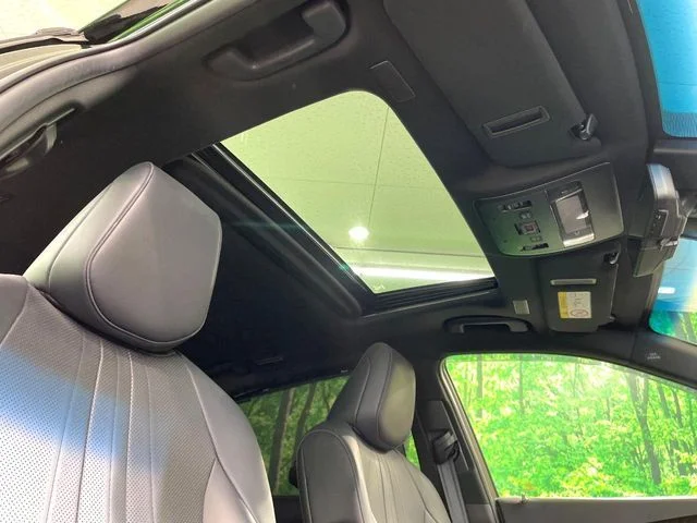 Toyota CROWN sedan hybrid G−エグゼクティブ photo 3