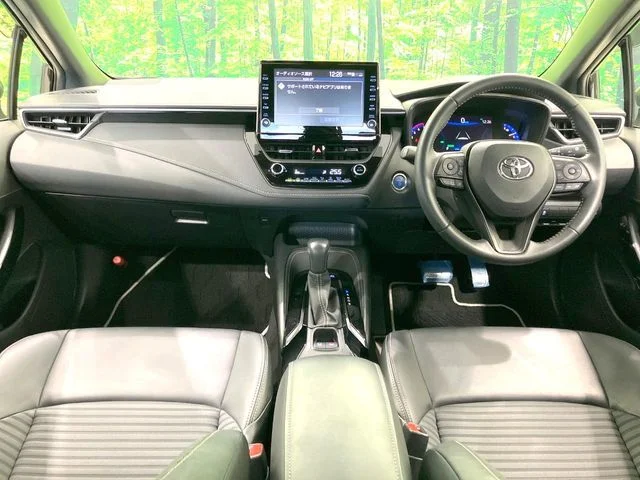 Toyota COROLLA TOURING HYBRID W×B photo 2
