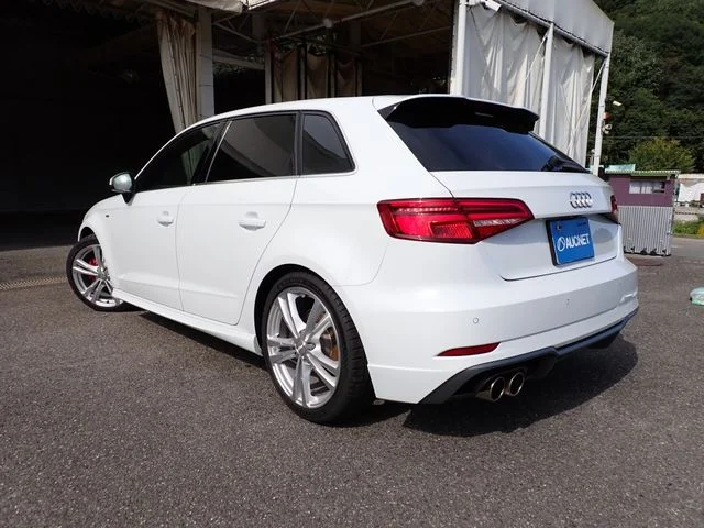 Audi AUDI A3 SPORTBACK 30　TFSI　スポーツ　Sラインパッケ photo 3