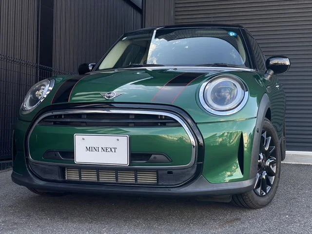 Bmw MINI COOPER D 5DOOR ベースグレード 2022