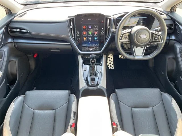 Subaru LEVORG LAYBACK リミテッド　EX photo 2