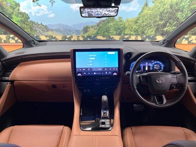 Toyota VELLFIRE HYBRID Z　プレミア photo 2
