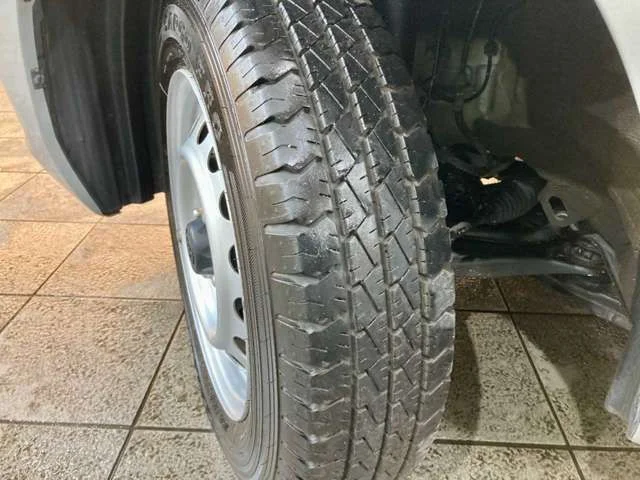 Toyota PROBOX van 4WD DX　コンフォート photo 2