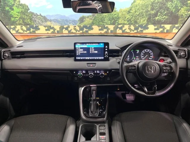 Honda VEZEL e:HEV Z photo 2
