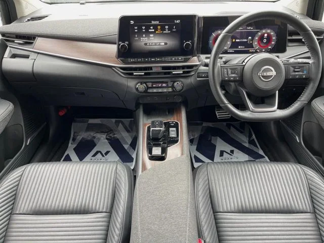 Nissan AURA G　レザーエディション photo 2
