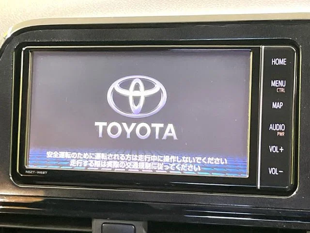 Toyota SIENTA X photo 3