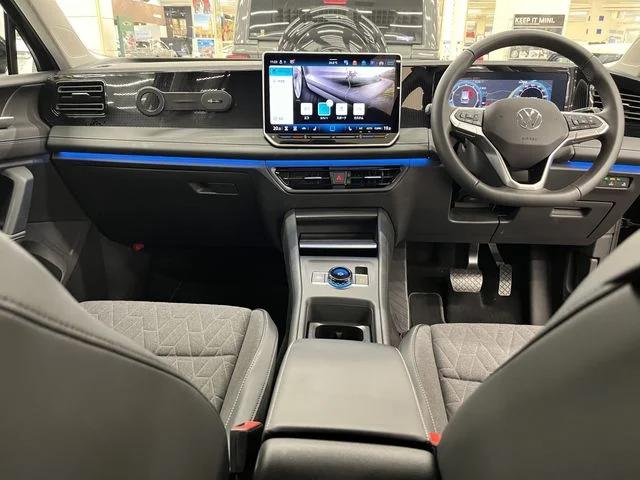Volkswagen VOLKSWAGEN TIGUAN eTSI　アクティブ photo 2