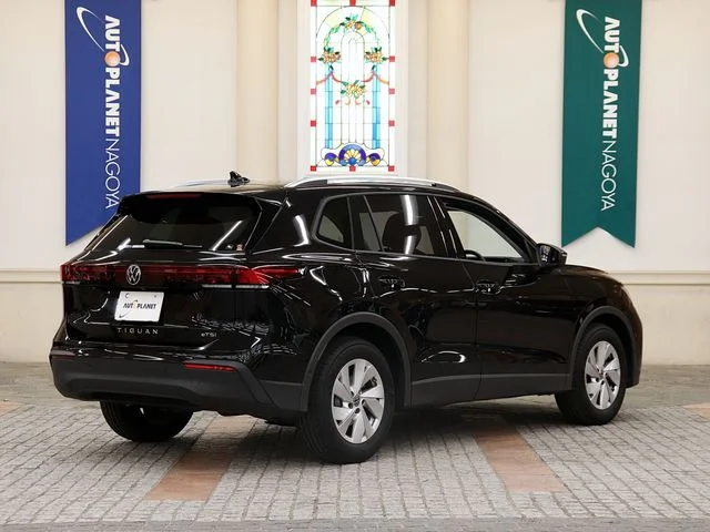 Volkswagen VOLKSWAGEN TIGUAN eTSI　アクティブ photo 3
