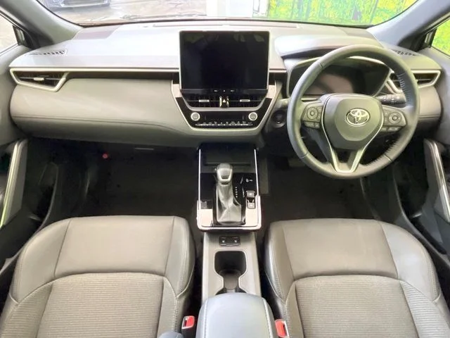 Toyota COROLLA CROSS HYBRID Z photo 2