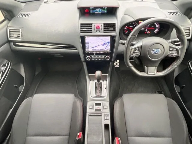 Subaru WRX S4 2．0GT　アイサイト photo 2