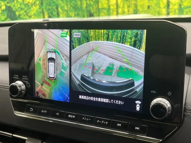 Mitsubishi OUTLANDER PHEV G photo 4