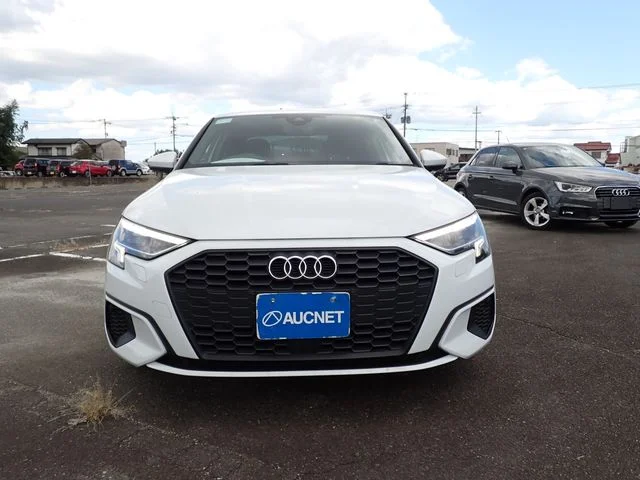 Audi AUDI A3 Sedan 30　TFSI photo 4