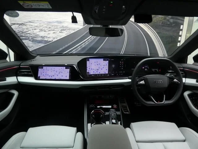 Audi AUDI A5 AVANT エディションワン photo 2