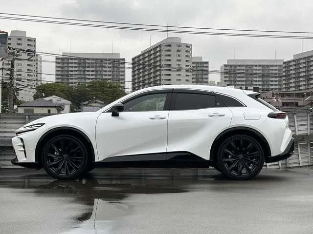 Toyota CROWN SPORT Z photo 4