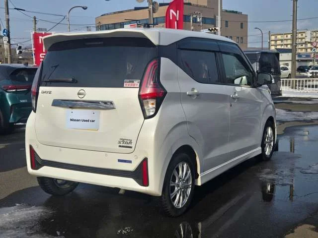 Nissan DAYZ 4WD ハイウェイスターG　ターボ photo 2