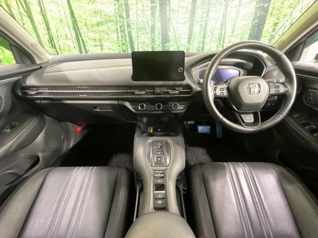 Honda ZR-V e:HEV Z photo 2