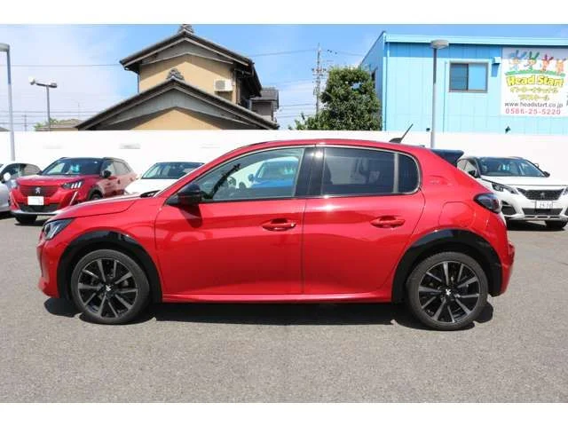 Peugeot PEUGEOT 208 GT photo 3