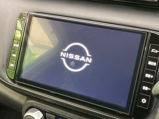 Nissan KICKS X photo 4