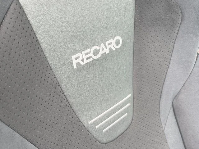 Subaru WRX S4 STI　スポーツ　R　ブラックリミテッド photo 4