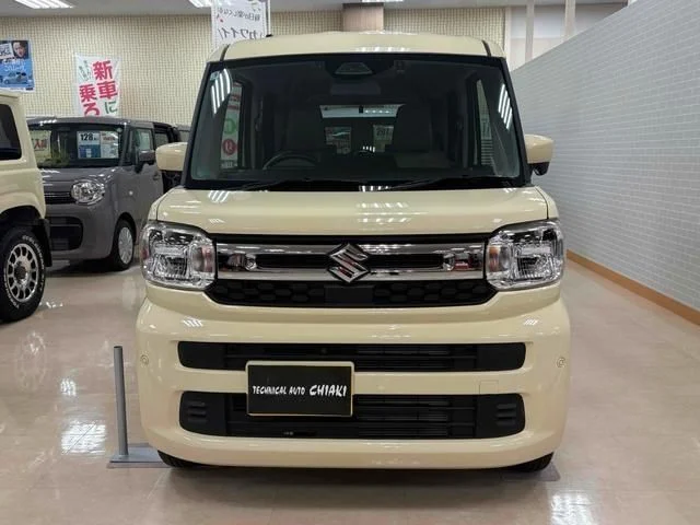 Suzuki Spacia ハイブリッドX photo 2