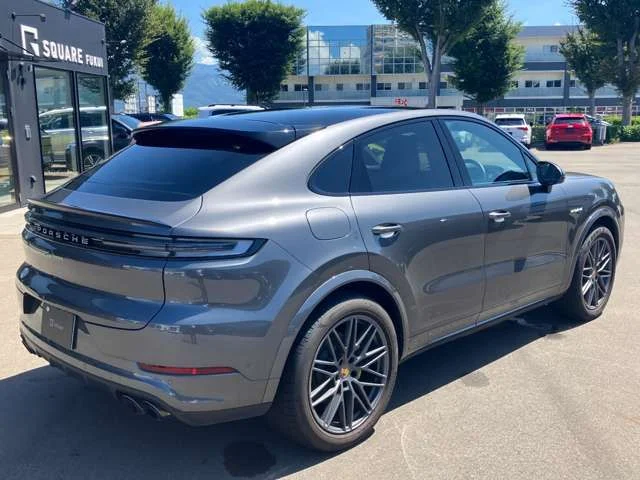 Porsche PORSCHE Cayenne coupe E−ハイブリッド photo 4