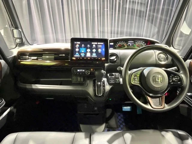 Honda N BOX CUSTOM L（コーディネートスタイル） photo 2