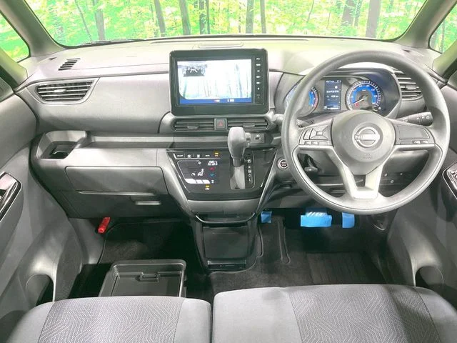 Nissan ROOX ハイウェイスターX photo 2