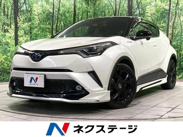Toyota C-HR ハイブリッド　1．8　G　モード　ネロ 2019