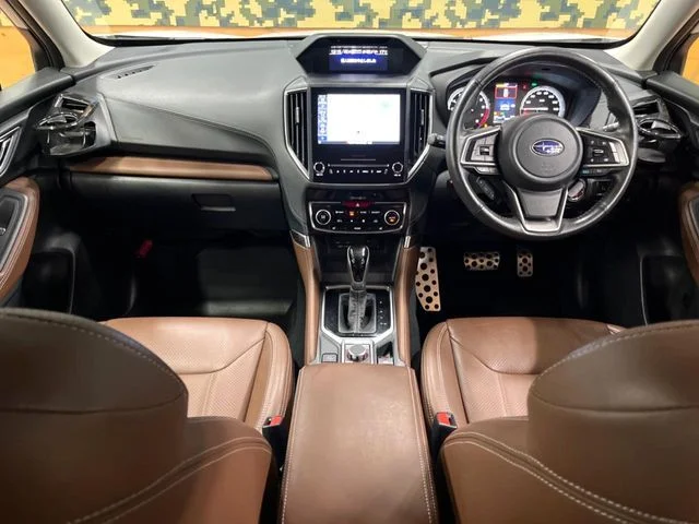 Subaru FORESTER アドバンス photo 2