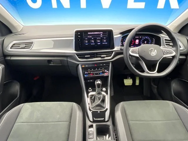 Volkswagen VOLKSWAGEN T-Roc TSI　スタイル photo 2