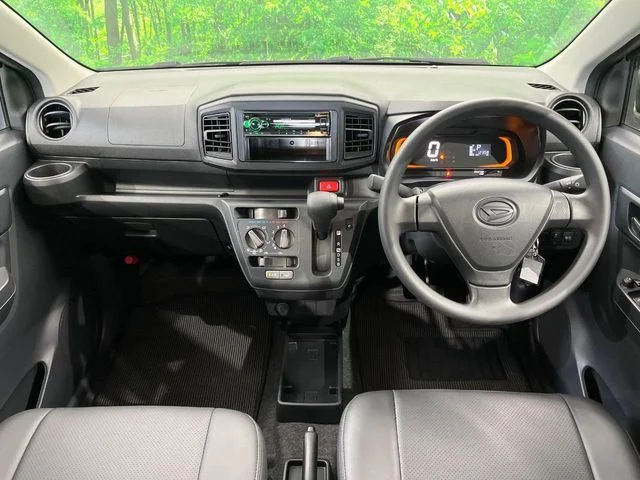 Daihatsu MIRA e:S 4WD L photo 2
