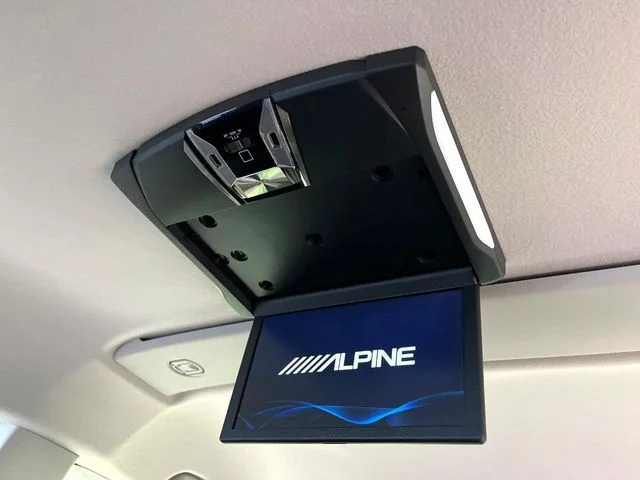 Mitsubishi DELICA D:5 4WD P photo 4