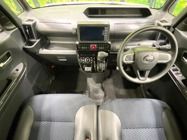Daihatsu TANTO CUSTOM X photo 2