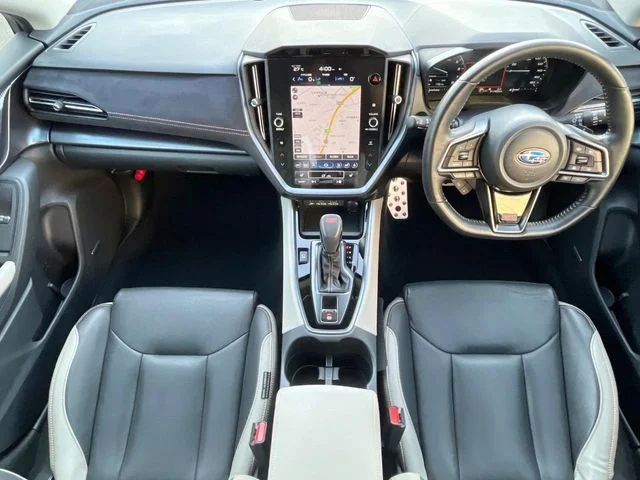 Subaru LEVORG LAYBACK リミテッド　EX photo 2