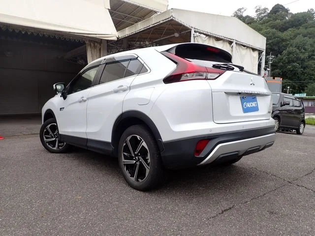 Mitsubishi ECLIPSE CROSS PHEV G photo 3