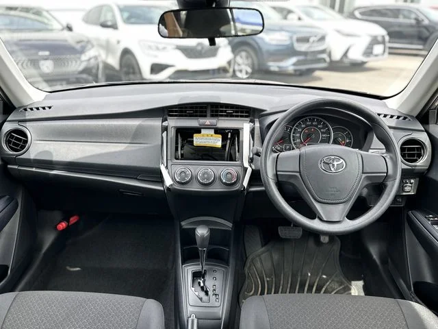 Toyota COROLLA AXIO EX photo 2